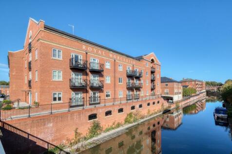 Mill Street, Austin Court, WR1