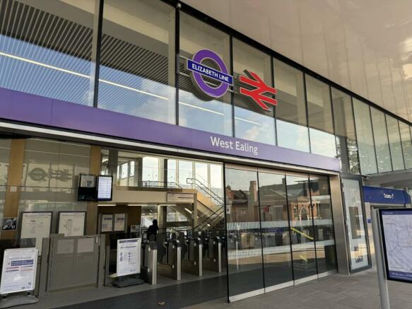 West Ealing Station