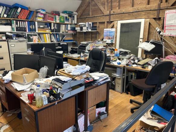 Unit 2 Offices.jpeg