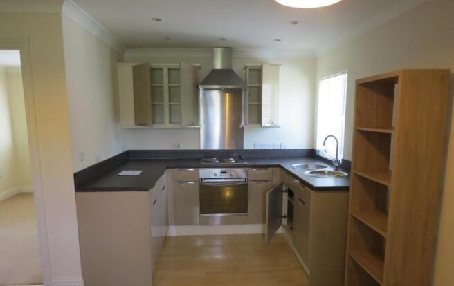 kitchen (2)