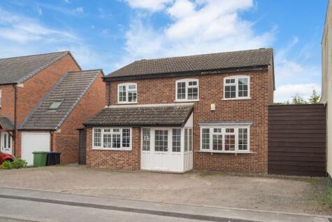 Gladstone Street, Kibworth, LE8