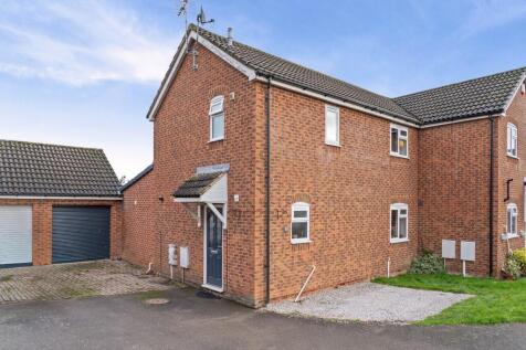 Barnes Close, Kibworth, LE8