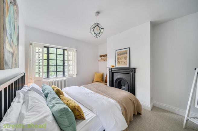 7ddb74a4-9d1b-4f5...