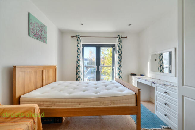 85857954-3e1a-42e...