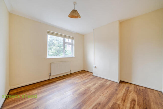 f1207f00-8a3c-49e...