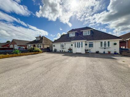 Blandford Road, Sturminster Marshall, Wimborne, BH21