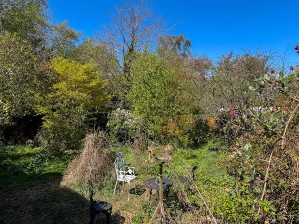 55 Hall Close Kettering-06.jpg