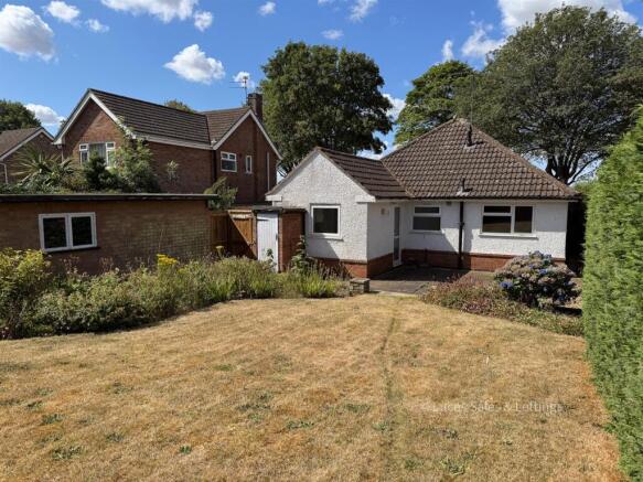 112 Gipsy Lane Kettering-19.jpg