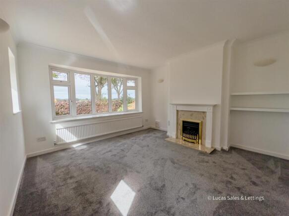 112 Gipsy Lane Kettering-15.jpg