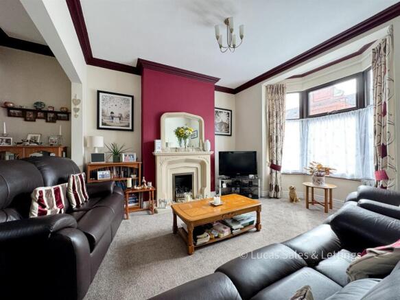 6 Dryden ST Kettering-03.jpg