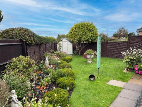 13 Cardigan Rd Stanion-13.jpg