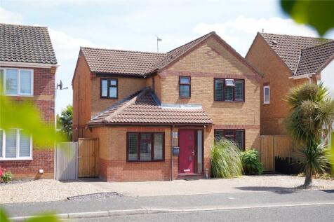 Charles Melrose Close, Mildenhall, Bury St. Edmunds, Suffolk, IP28