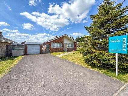 Whitehayes Close, Burton, Christchurch, Dorset, BH23