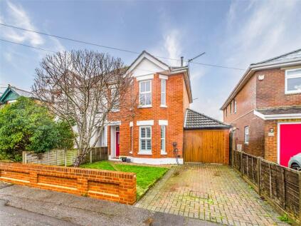 Avon Road West, Christchurch, Dorset, BH23