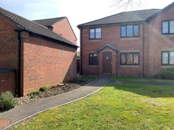 45 Willowbank Front April 2025.jpg