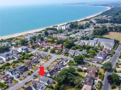 Waterford Gardens, Highcliffe, Christchurch, Dorset, BH23