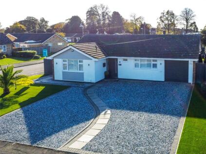 Hazel Close, Highcliffe, Dorset, BH23