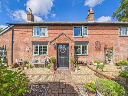 Derritt Lane, Bransgore, Christchurch, Dorset, BH23