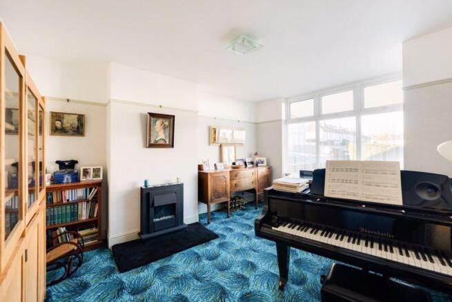 Sitting room 