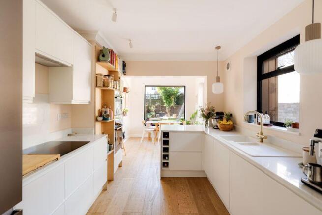 Kitchen/Dining Room