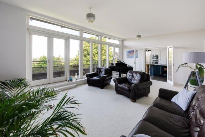 Sitting / Dining Room