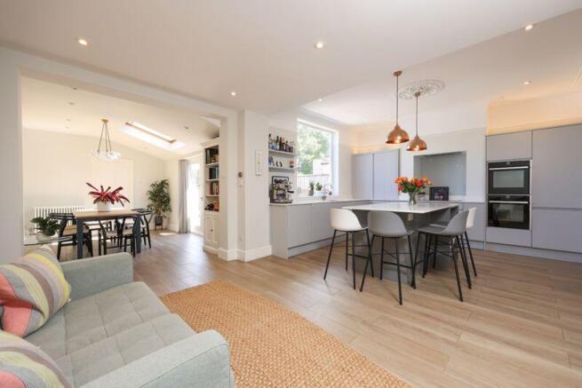 Kitchen/Dining