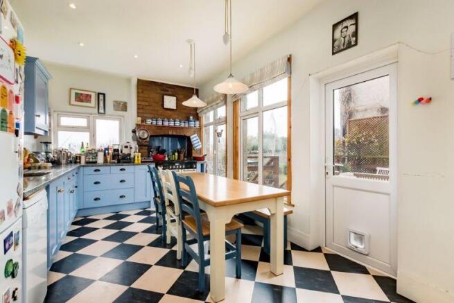 Kitchen/Dining Room
