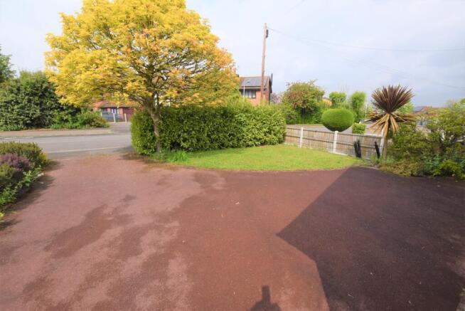 Photo 09