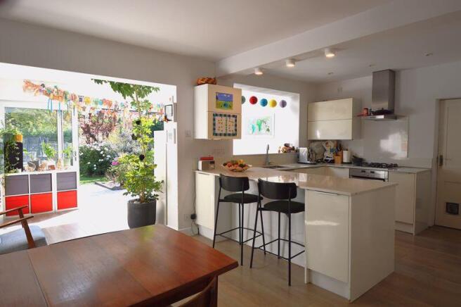 DINING KITCHEN