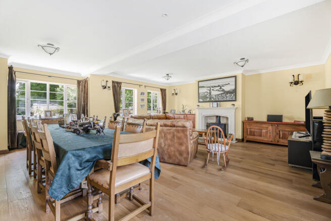 Living/Dining Room