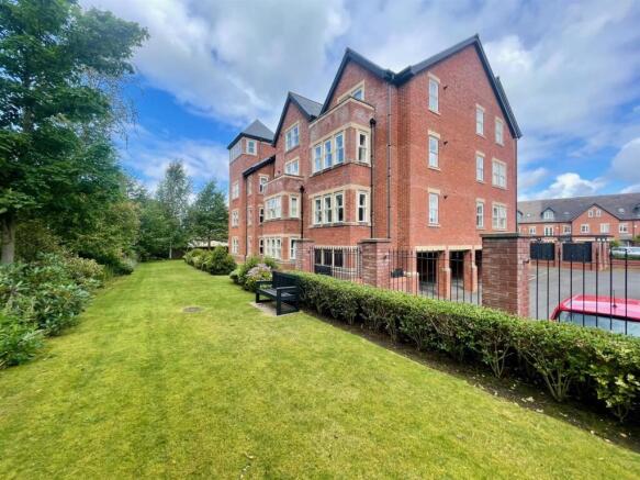 thumbnail_IMG_5870 (1).jpg