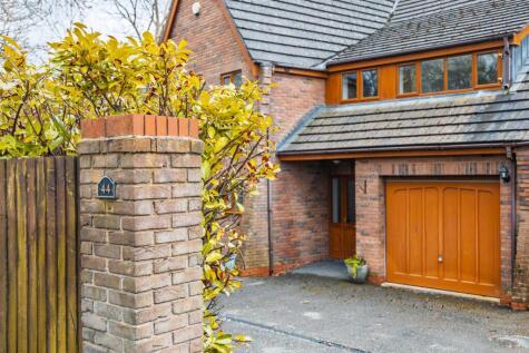 Hinderton Road, Neston, Cheshire