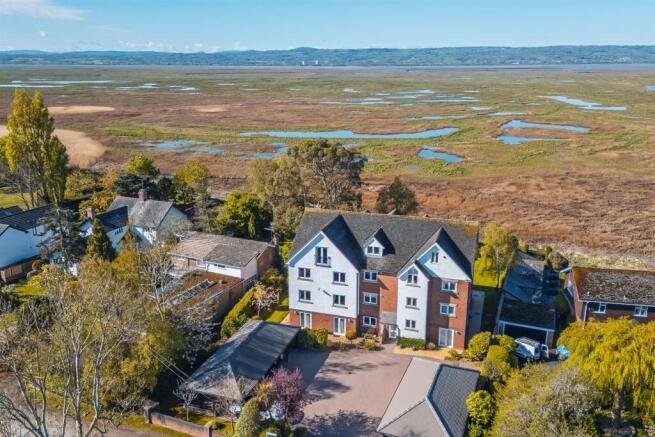 Flat 2 Ashburton-4.jpg