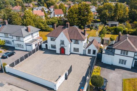 Chester Road, Childer Thornton, Cheshire