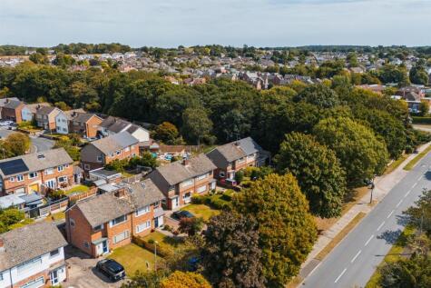 Bushell Close, Neston