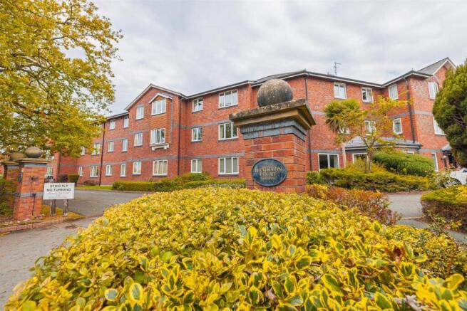 42 Hamilton court-4.jpg