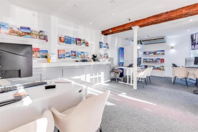 Constables - 35-37 High Street-1.jpg