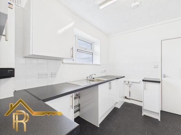 CAM03016G0-PR0039-STILL017