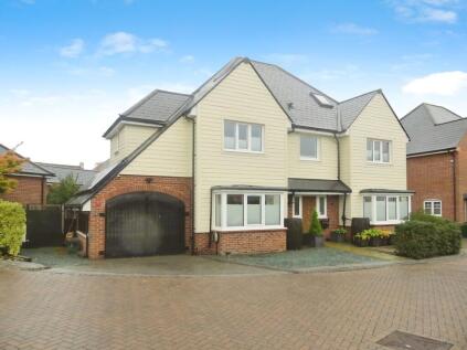 Brickyard Way, Faygate