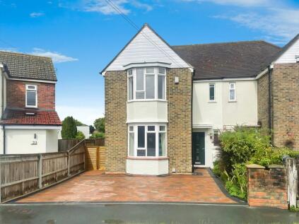 Bostock Avenue, Horsham