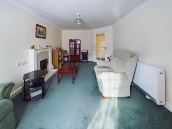 CAM01872G0-PR0292-STILL003.jpg