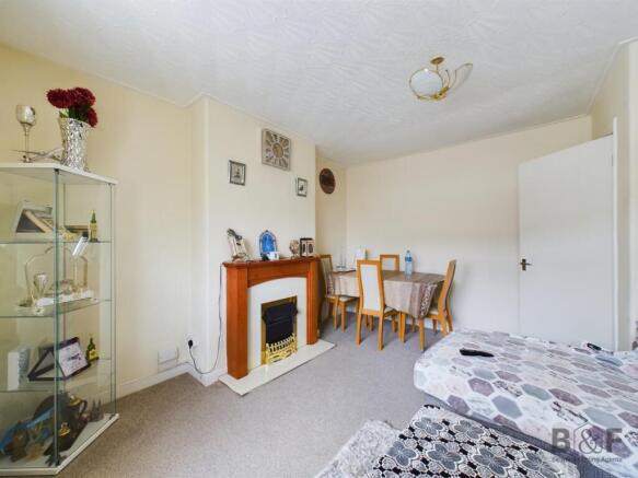 CAM01872G0-PR0151-STILL002.jpg