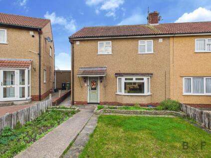 Chipperfield Drive, Kingswood