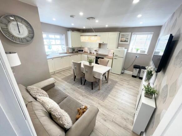 Kitchen / Diner