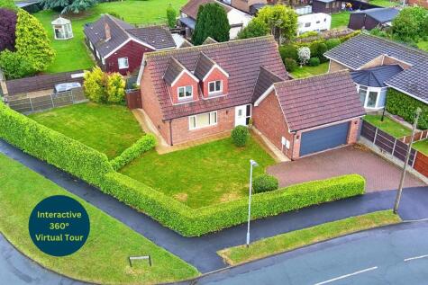 Warwick Drive, Barton-upon-Humber, North Lincolnshire, DN18