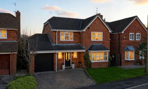Newhaven Close, Cheadle Hulme, SK8