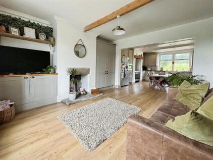 Moorwell Place, Bradford, BD2 2EX