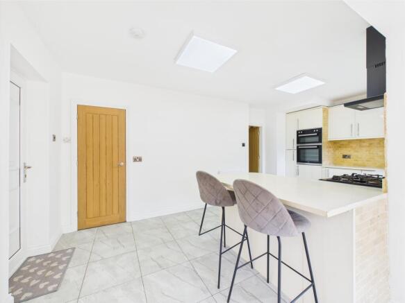 breakfast/kitchen