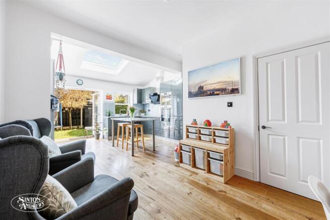 13 Chamberlain Road-5.jpg