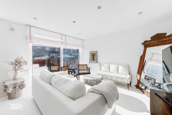 69 Highview Road-4.jpg